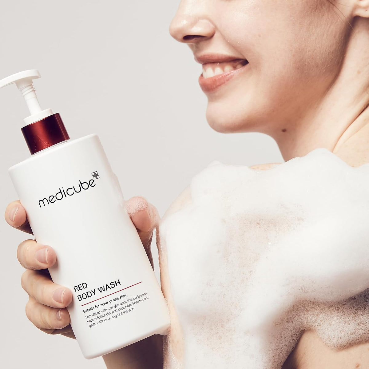 Medicube Red Acne Body Wash 400 g Produktansicht